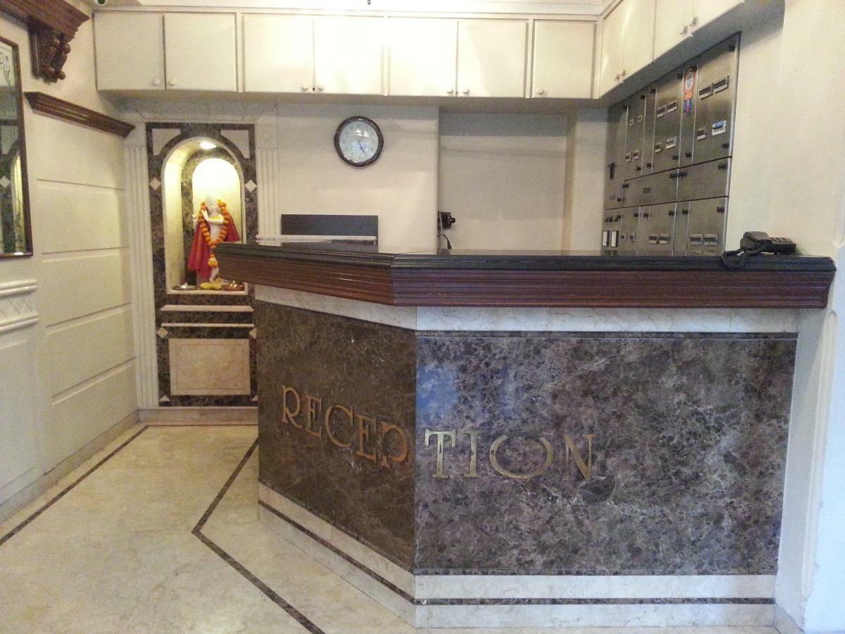 Hotel Ashray International, Sion - Near Bkc ムンバイ エクステリア 写真